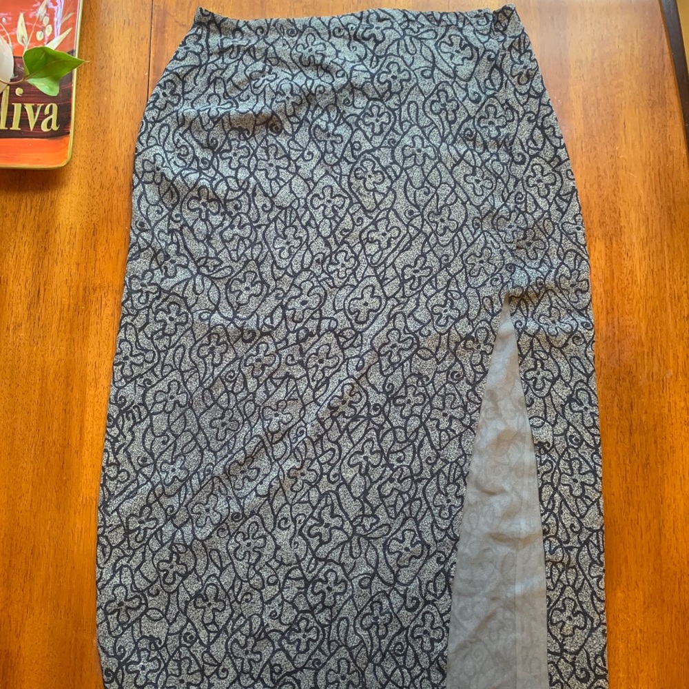 Calvin Klein 100% silk skirt